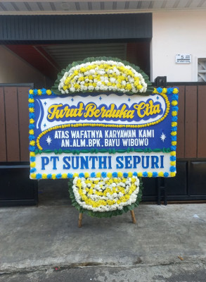 Papan Bunga Duka di Ngawis
