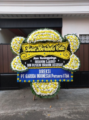 Papan Bunga Duka di Ngawis