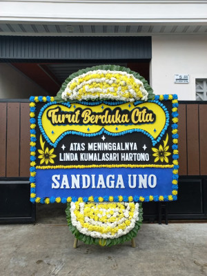 Papan Bunga Duka di Ngawis